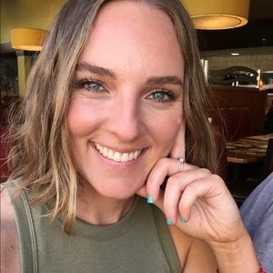 Meet your Posher, Allison